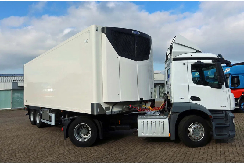 Sor IBERICA City trailer Koel/Vries+ klep 2500kg Bi-temp Carrier Vektor 19 MT - Félpótkocsi hűtős: 2 kép. Sor IBERICA City trailer Koel/Vries+ klep 2500kg Bi-temp Carrier Vektor 19 MT - Félpótkocsi hűtős: 2 kép.