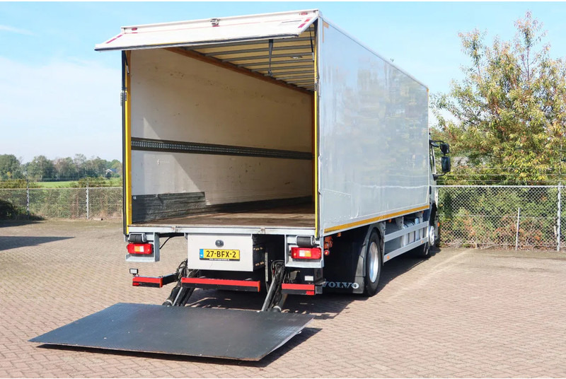 Volvo FE Bak+Klep Dhollanida 2.000 kg - Dobozos felépítményű teherautó: 4 kép. Volvo FE Bak+Klep Dhollanida 2.000 kg - Dobozos felépítményű teherautó: 4 kép.