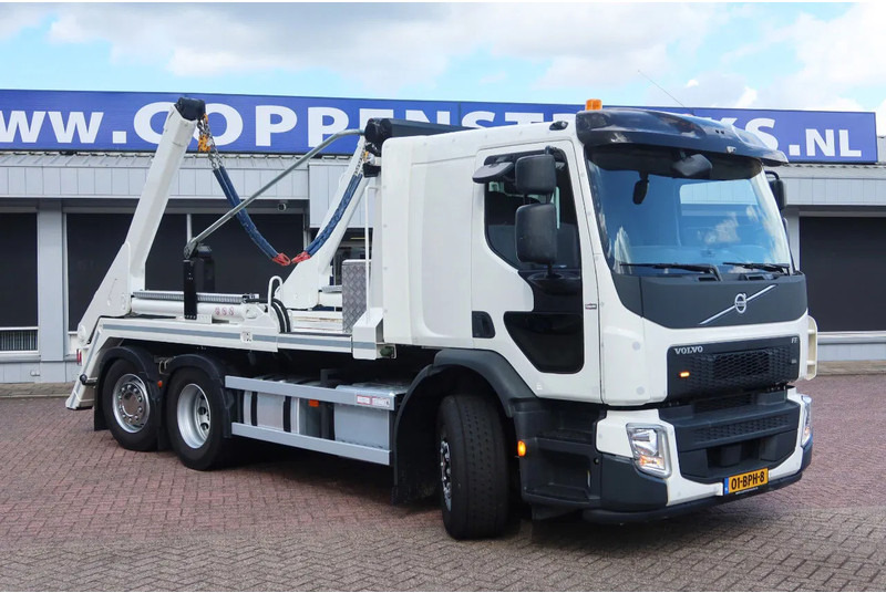 Volvo FE FE 320 6x2 Portaal VDL Systeem - Teherautó - kábelrendszer: 2 kép. Volvo FE FE 320 6x2 Portaal VDL Systeem - Teherautó - kábelrendszer: 2 kép.
