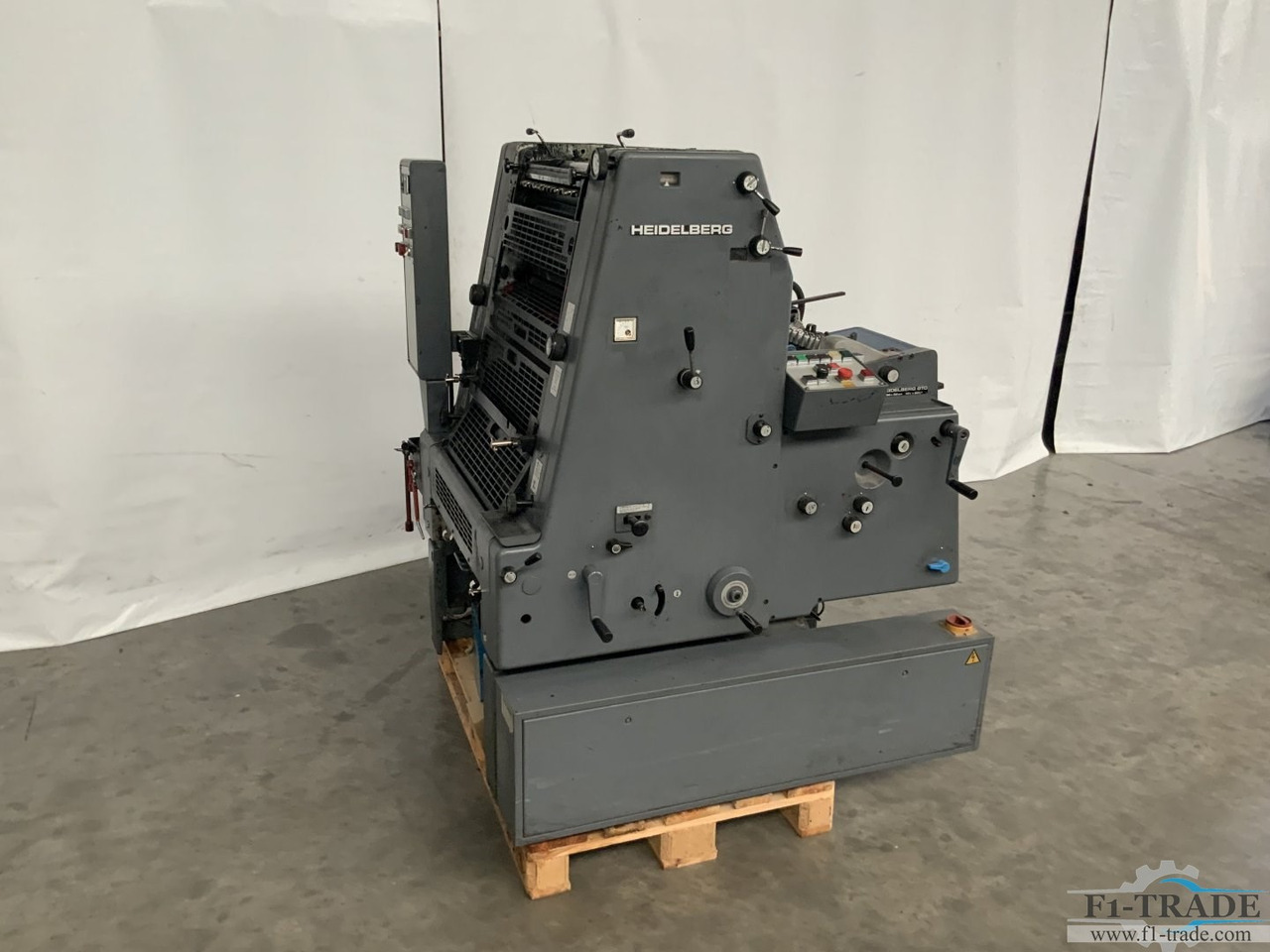 Heidelberg GTO 52+ - Ofszet nyomdagép: 2 kép. Heidelberg GTO 52+ - Ofszet nyomdagép: 2 kép.