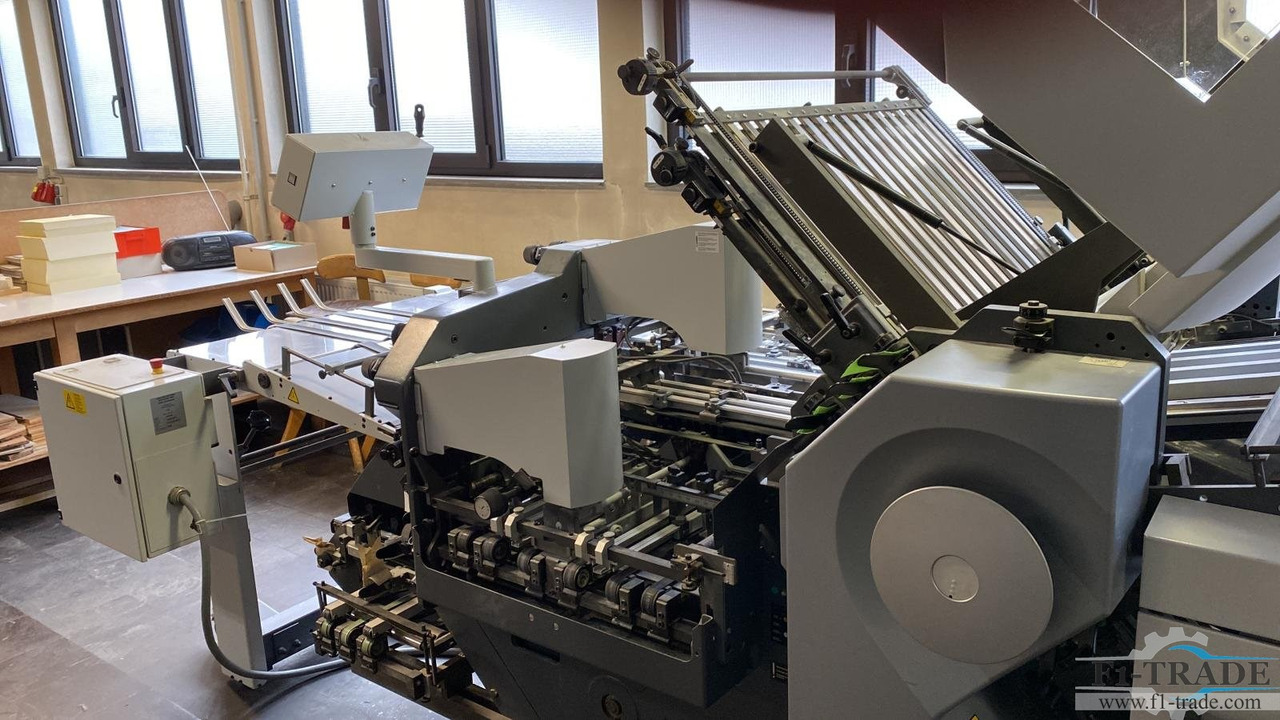 Heidelberg-Stahlfolder KH78-4KTLL - Hajtógatógép: 3 kép. Heidelberg-Stahlfolder KH78-4KTLL - Hajtógatógép: 3 kép.