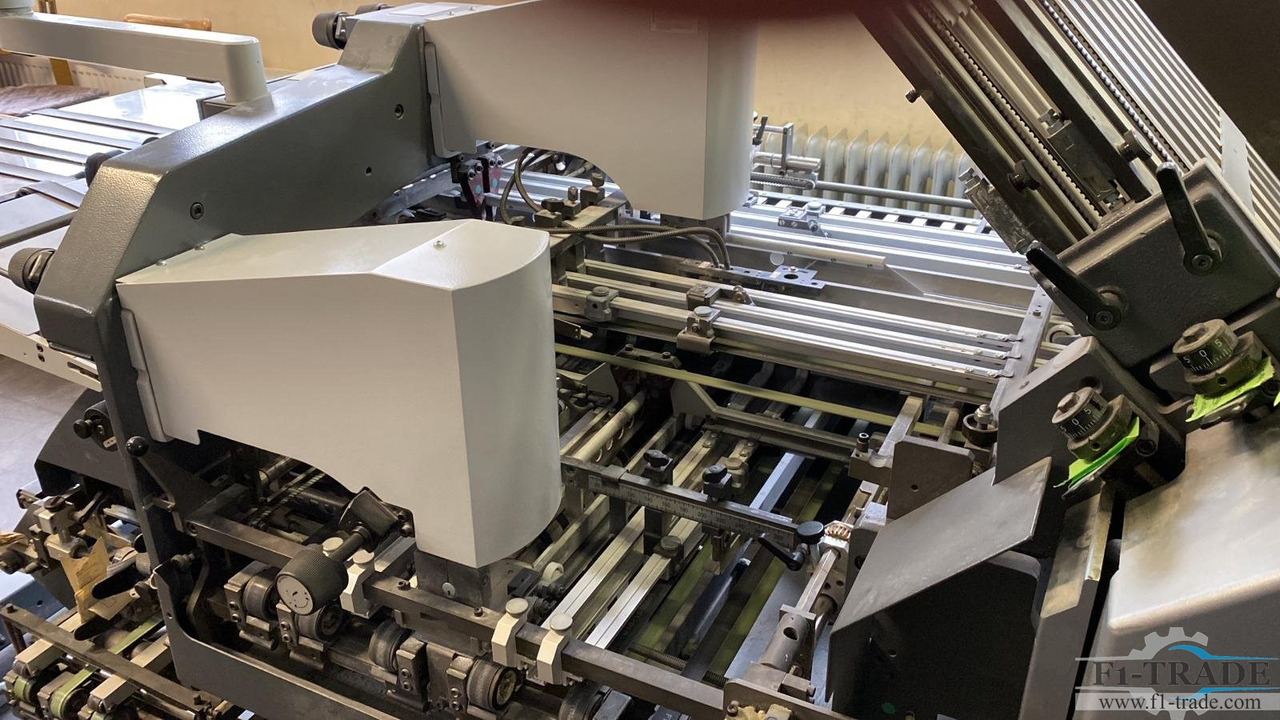 Heidelberg-Stahlfolder KH78-4KTLL - Hajtógatógép: 4 kép. Heidelberg-Stahlfolder KH78-4KTLL - Hajtógatógép: 4 kép.