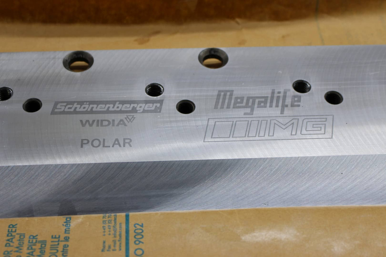 Polar-Wohlenberg-Perfecta-Schneider Senator 72-80-92-115-137-155 - Papírvágó gép: 1 kép. Polar-Wohlenberg-Perfecta-Schneider Senator 72-80-92-115-137-155 - Papírvágó gép: 1 kép.
