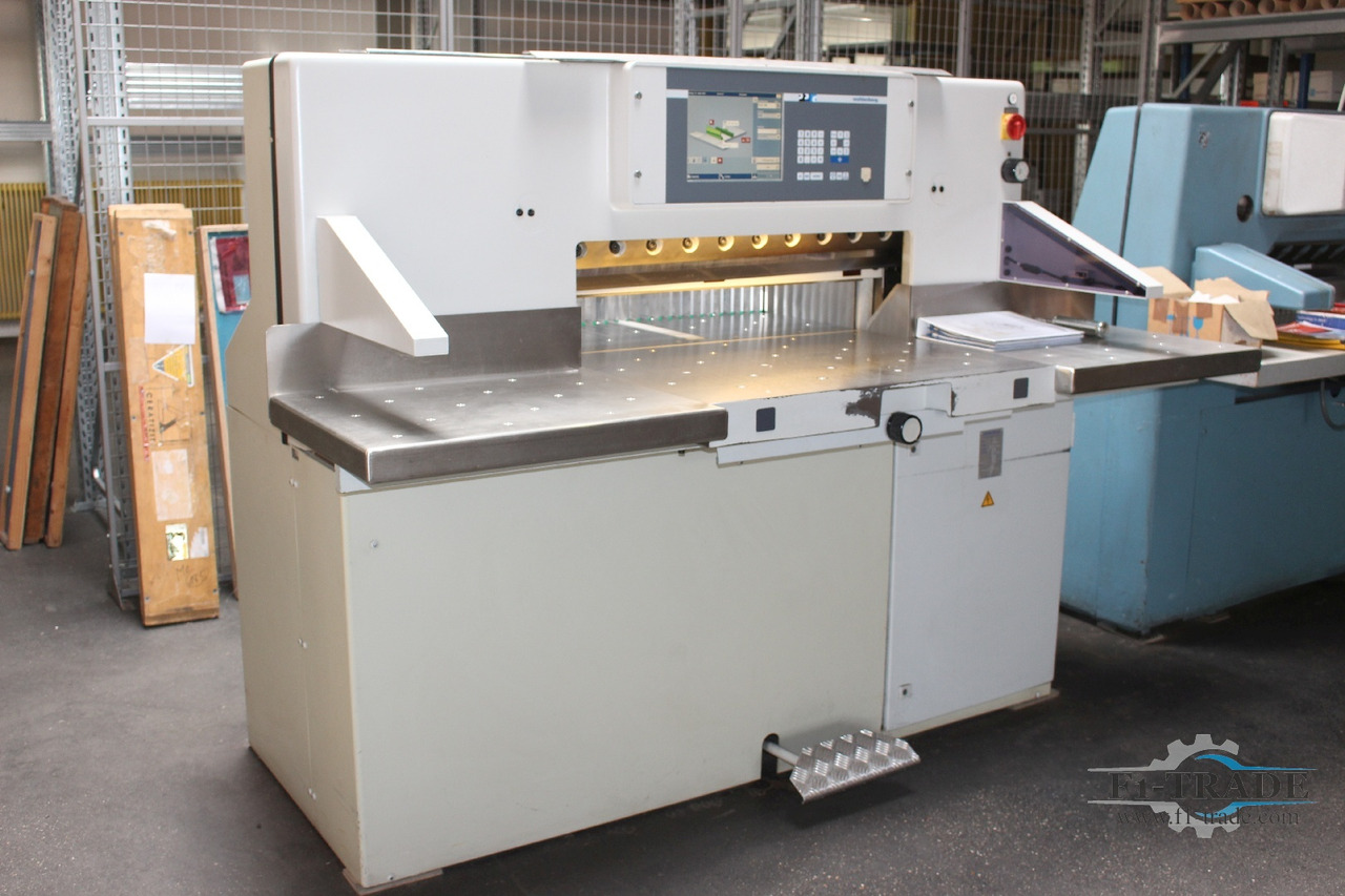 Wohlenberg 92 CUT-TEC - Papírvágó gép: 2 kép. Wohlenberg 92 CUT-TEC - Papírvágó gép: 2 kép.