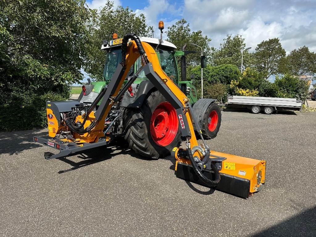 Ferri TP460 Vision (bj 2024) - Rézsűkasza: 2 kép. Ferri TP460 Vision (bj 2024) - Rézsűkasza: 2 kép.
