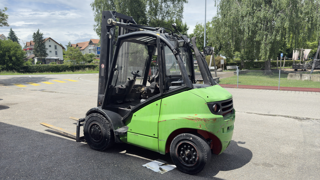 LINDE H45D - Dízel targonca: 3 kép. LINDE H45D - Dízel targonca: 3 kép.