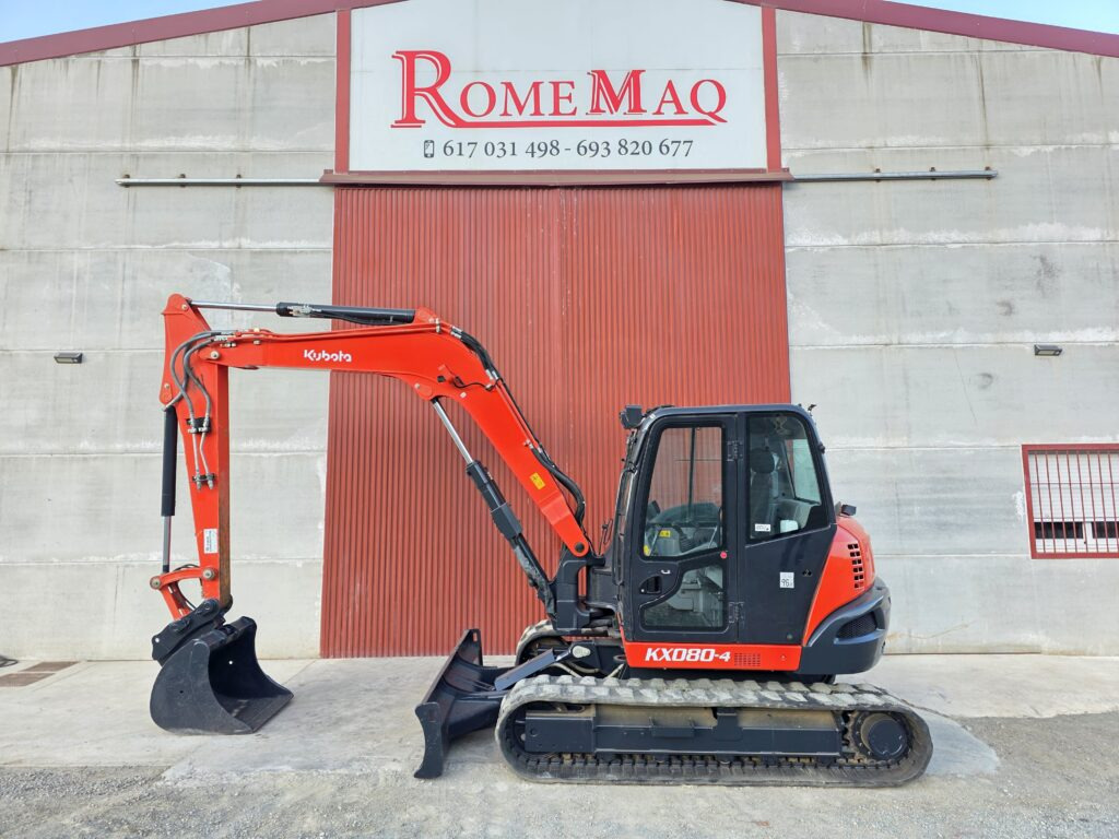 KUBOTA KX080-4A2 - Minikotró: 1 kép. KUBOTA KX080-4A2 - Minikotró: 1 kép.