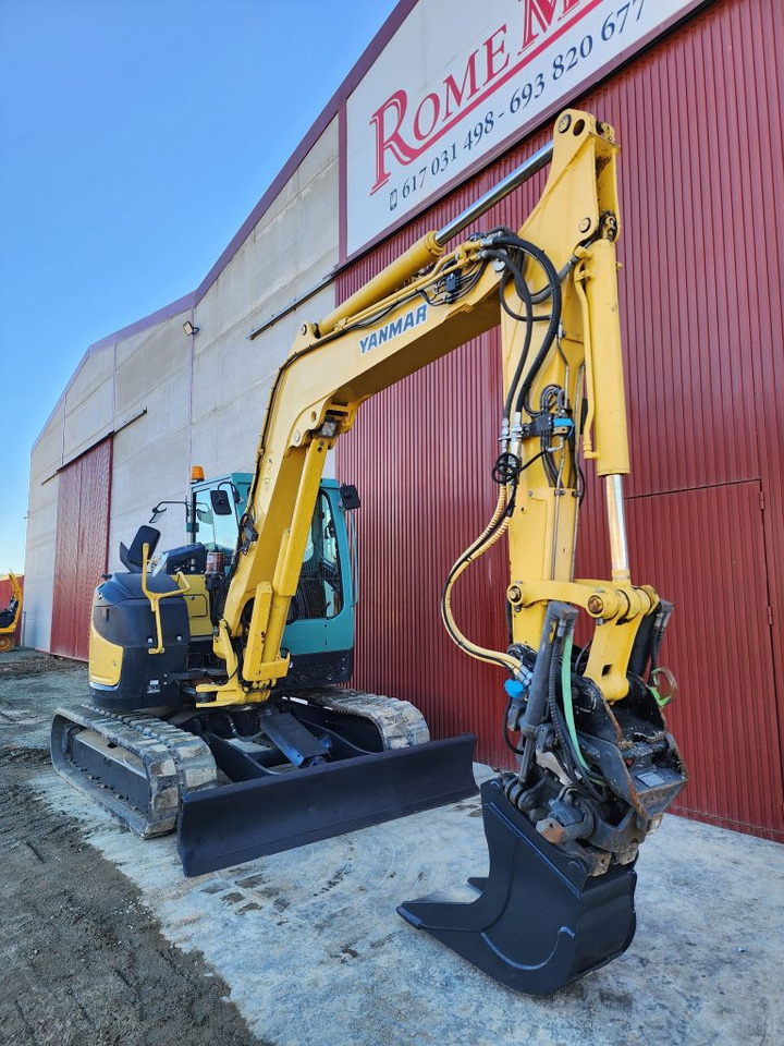 YANMAR VIO80-1A - Minikotró: 4 kép. YANMAR VIO80-1A - Minikotró: 4 kép.