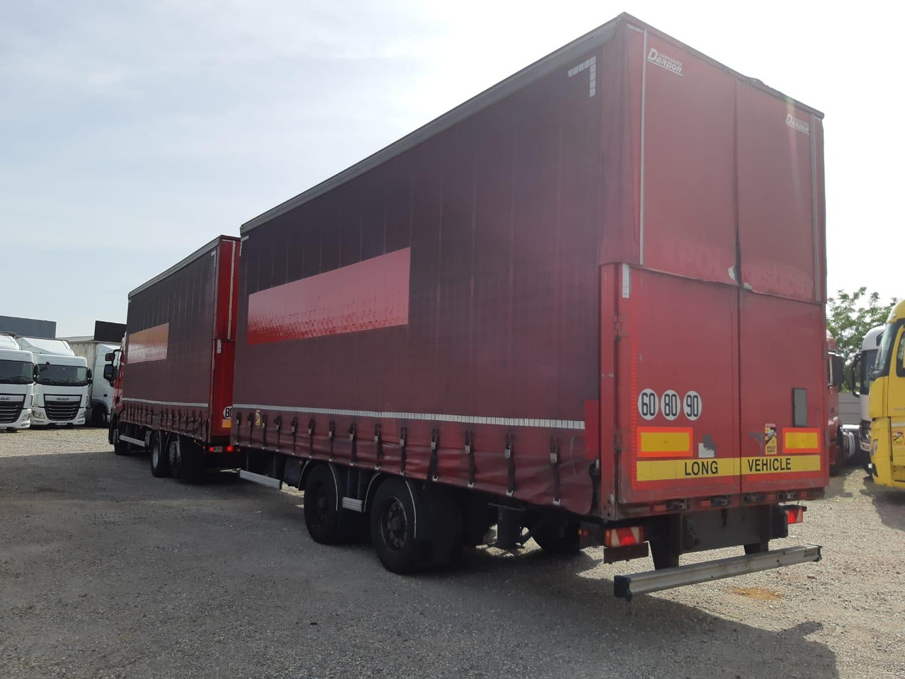 RENAULT T480 - Teherautó: 3 kép. RENAULT T480 - Teherautó: 3 kép.