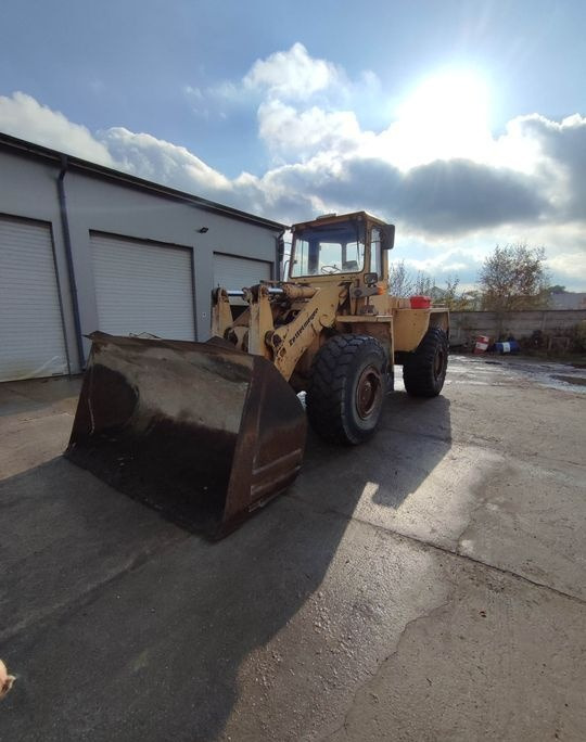Zettelmeyer ZL 3002 - Gumikerekes homlokrakodó: 5 kép. Zettelmeyer ZL 3002 - Gumikerekes homlokrakodó: 5 kép.
