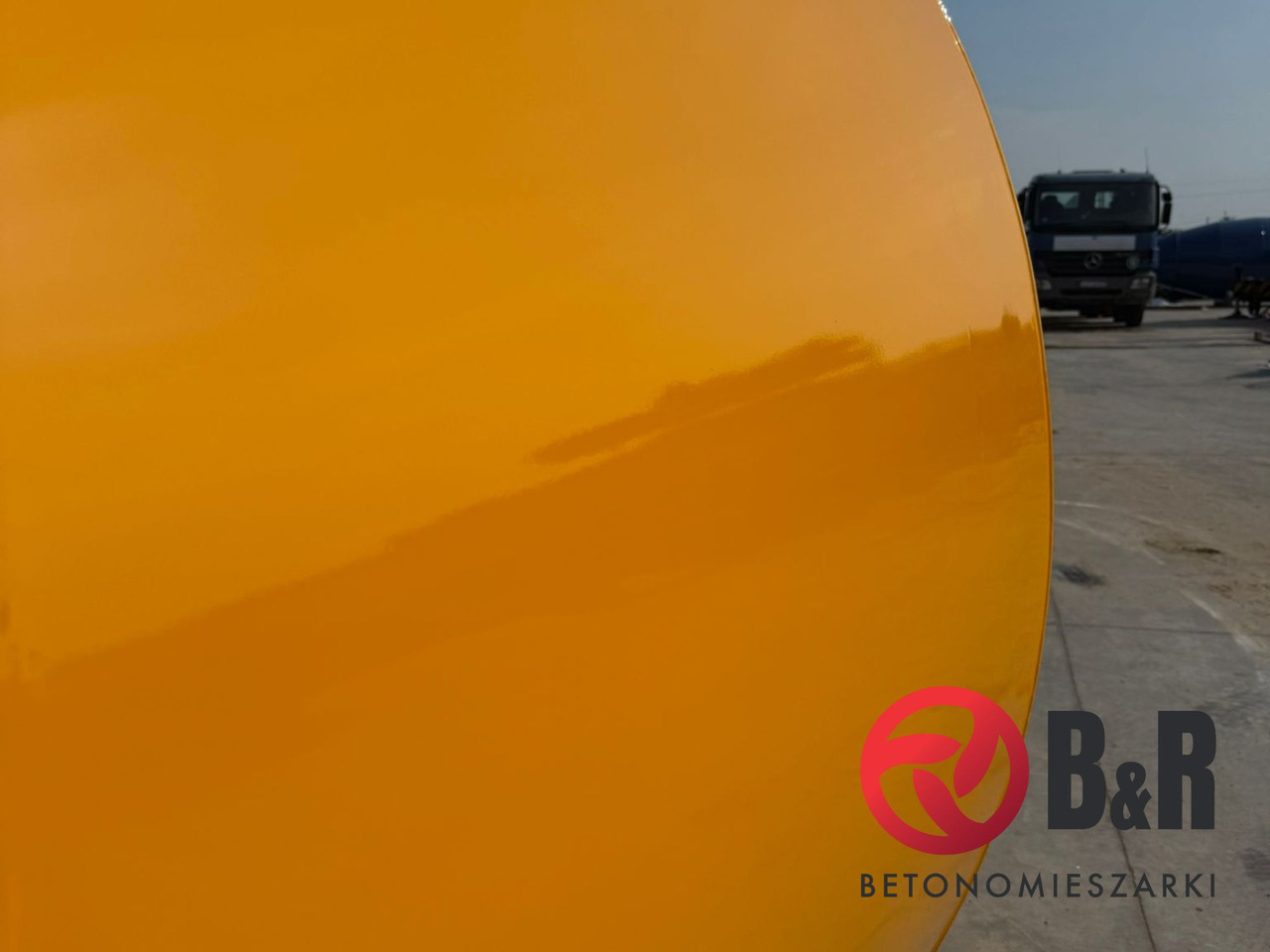 BĘBEN DO BETONOMIESZARKI LIEBHERR, CIFA, STETTER - Betonmixer: 2 kép. BĘBEN DO BETONOMIESZARKI LIEBHERR, CIFA, STETTER - Betonmixer: 2 kép.