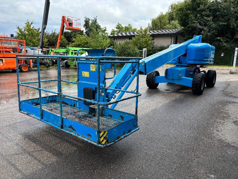 Genie S45 - 15,7m Diesel 4x4 Teleskop-Arbeitsbühne - Személyemelő: 5 kép. Genie S45 - 15,7m Diesel 4x4 Teleskop-Arbeitsbühne - Személyemelő: 5 kép.