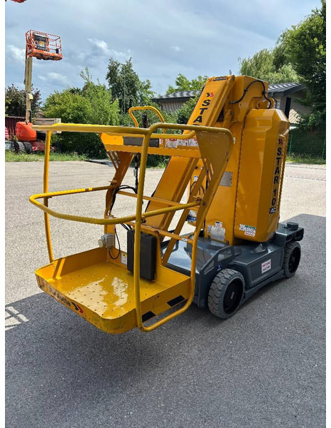 Haulotte Star 10 AC 10m Elektro Mast-Arbeitsbühne - Személyemelő: 4 kép. Haulotte Star 10 AC 10m Elektro Mast-Arbeitsbühne - Személyemelő: 4 kép.