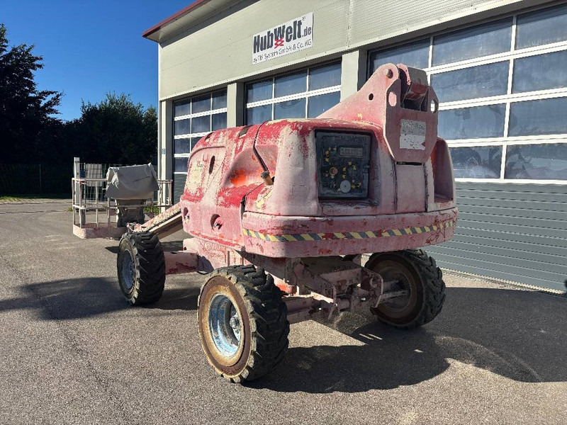 JLG 400 S 14,20m Diesel Teleskop-Arbeitsbühne - Személyemelő: 2 kép. JLG 400 S 14,20m Diesel Teleskop-Arbeitsbühne - Személyemelő: 2 kép.