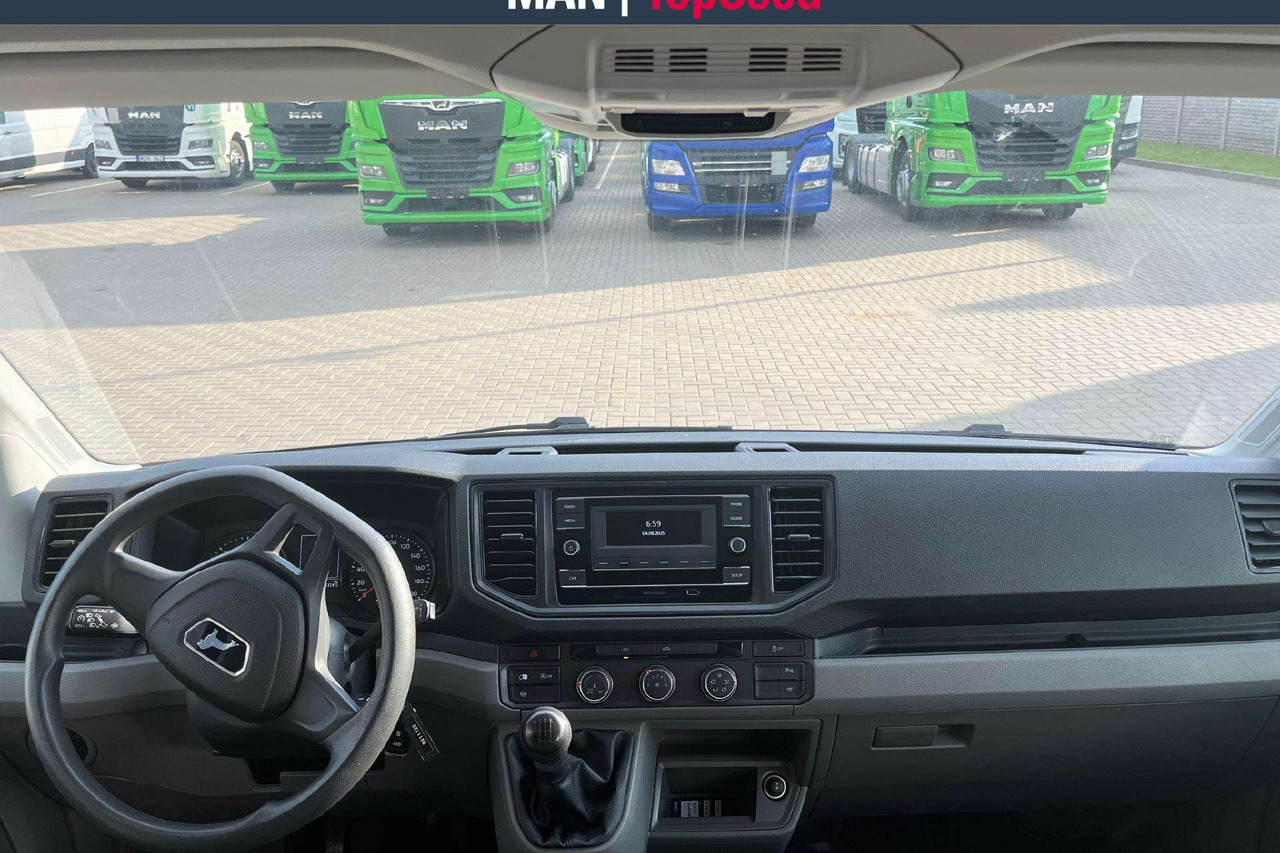 Minibusz, Kisbusz MAN TGE: 9 kép. Minibusz, Kisbusz MAN TGE: 9 kép.