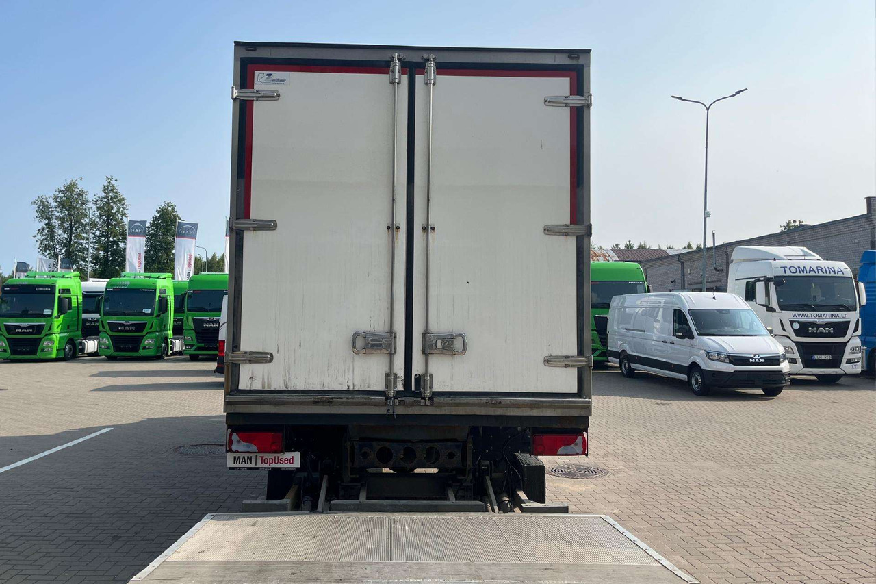 Hűtős teherautó MAN TGM 18.250 4X2 Thermo King (8626): 7 kép. Hűtős teherautó MAN TGM 18.250 4X2 Thermo King (8626): 7 kép.