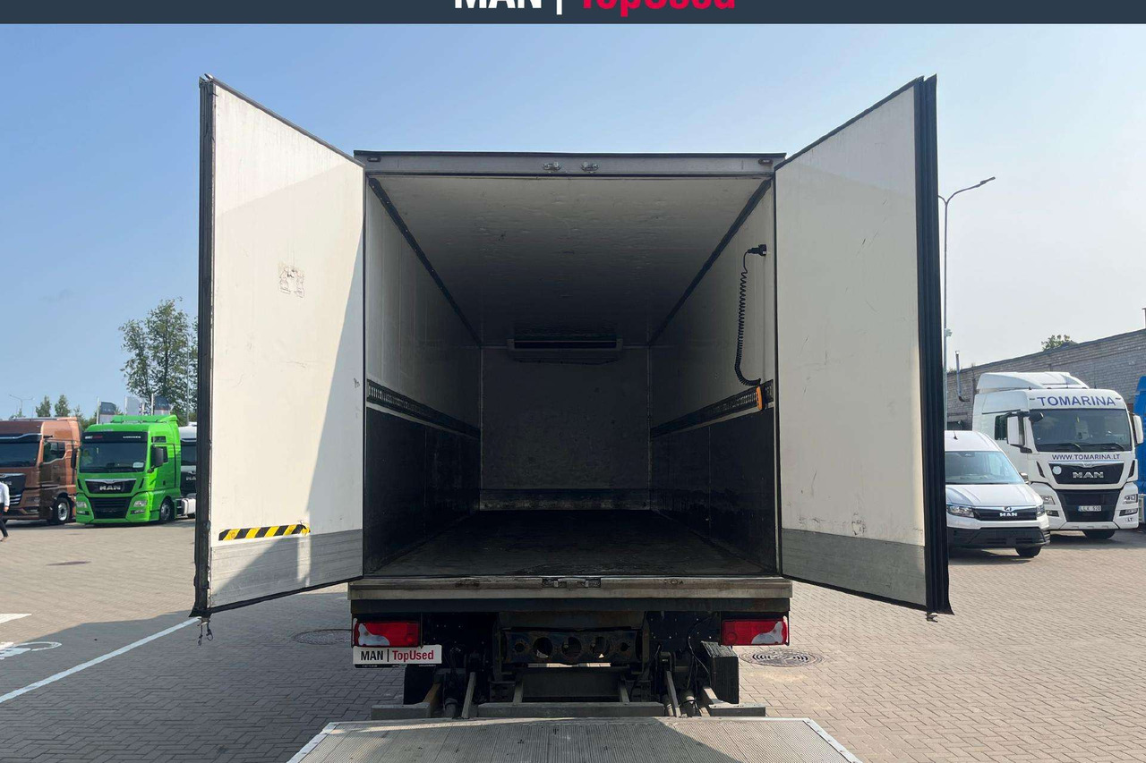 Hűtős teherautó MAN TGM 18.250 4X2 Thermo King (8626): 8 kép. Hűtős teherautó MAN TGM 18.250 4X2 Thermo King (8626): 8 kép.