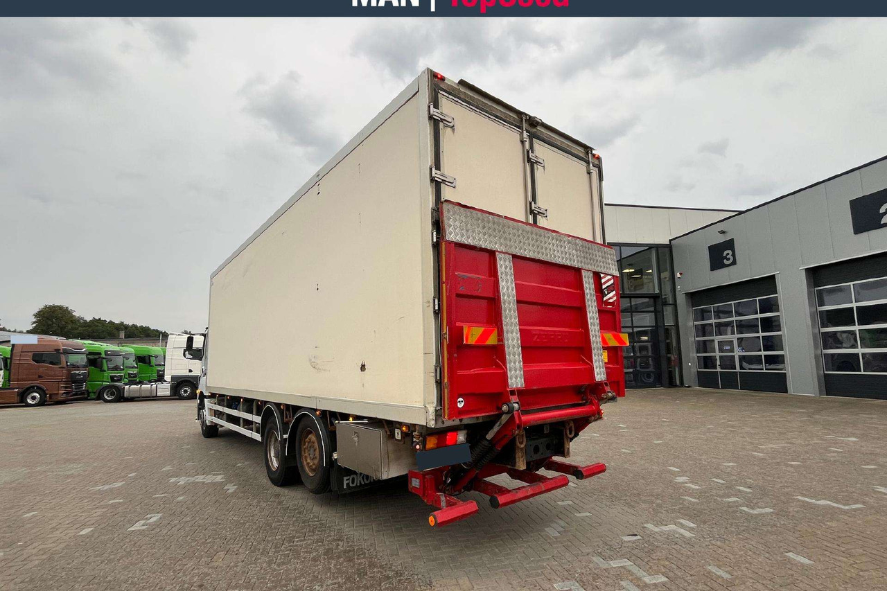 Mercedes-Benz AXOR 2543L Liftas (8772) - Hűtős teherautó: 3 kép. Mercedes-Benz AXOR 2543L Liftas (8772) - Hűtős teherautó: 3 kép.