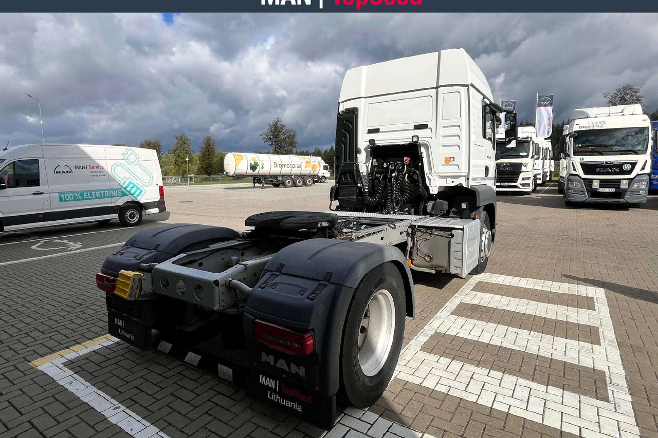 MAN 18.420 ADR EXIII - Nyergesvontató: 4 kép. MAN 18.420 ADR EXIII - Nyergesvontató: 4 kép.