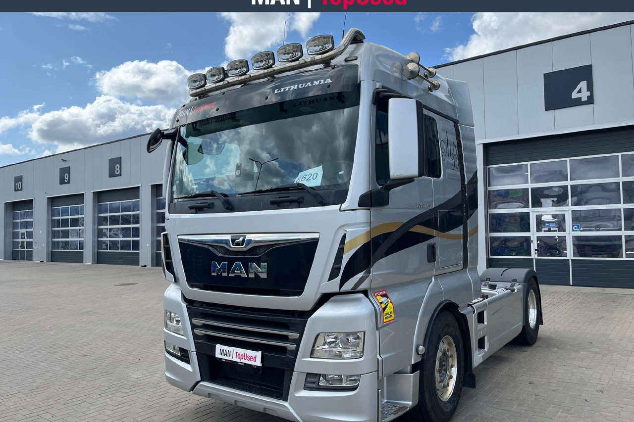 MAN 18.500 XLX Hidraulika Retarder 8620 - Nyergesvontató: 1 kép. MAN 18.500 XLX Hidraulika Retarder 8620 - Nyergesvontató: 1 kép.