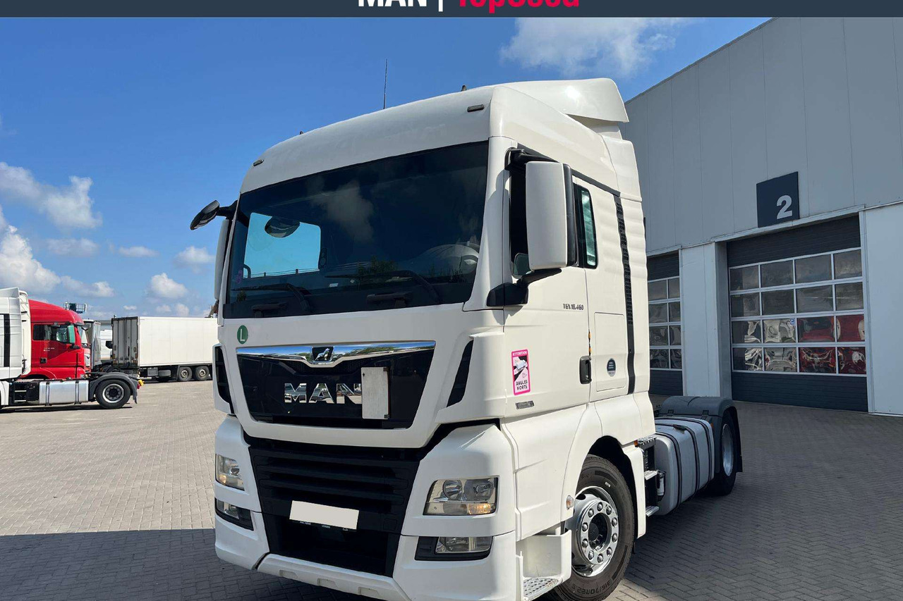 MAN TGX 18.460 XLX Retarder ADR AT 8826 - Nyergesvontató: 1 kép. MAN TGX 18.460 XLX Retarder ADR AT 8826 - Nyergesvontató: 1 kép.