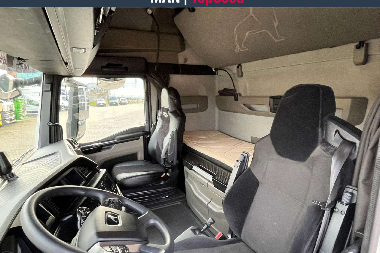 MAN TGX 18.470 LED - Nyergesvontató: 5 kép. MAN TGX 18.470 LED - Nyergesvontató: 5 kép.