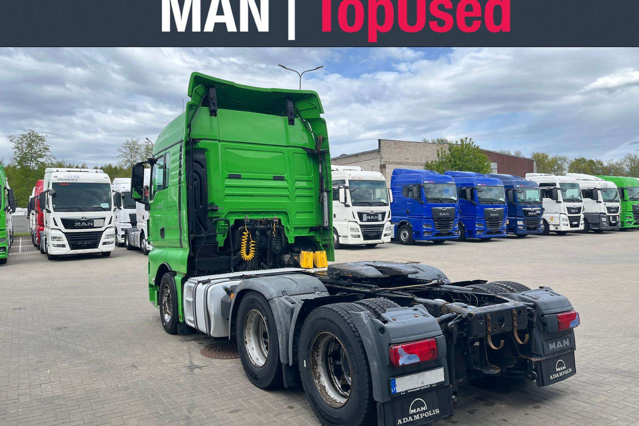 MAN TGX 28.500 6X2 (8530) - Nyergesvontató: 3 kép. MAN TGX 28.500 6X2 (8530) - Nyergesvontató: 3 kép.