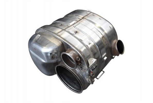Katalysator Euro 6 VOLVO FH / RENAULT Gama T - 21364822 23105940 23094588 22495990 21364823 21582824 85013382 22495989 23425914 22570069 - Katalizátor - Teherautó: 1 kép. Katalysator Euro 6 VOLVO FH / RENAULT Gama T - 21364822 23105940 23094588 22495990 21364823 21582824 85013382 22495989 23425914 22570069 - Katalizátor - Teherautó: 1 kép.