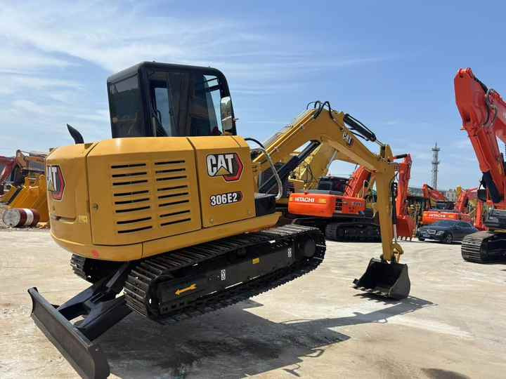 6ton Caterpillar 306e2 Crawler Excavator Cat 306 Tractor Excavator Cat 306/306e/307e2/306/306e2 Excavator - Kotrógép: 4 kép. 6ton Caterpillar 306e2 Crawler Excavator Cat 306 Tractor Excavator Cat 306/306e/307e2/306/306e2 Excavator - Kotrógép: 4 kép.