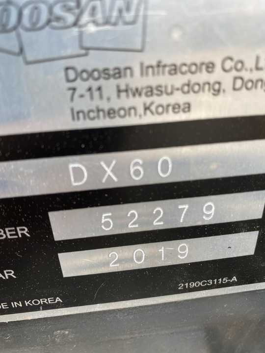 Awesome Performance Korea Imported Small Scale Used Doosan Excavator Dx60 Dx225 Dh60 Dh55 - Lánctalpas kotró: 3 kép. Awesome Performance Korea Imported Small Scale Used Doosan Excavator Dx60 Dx225 Dh60 Dh55 - Lánctalpas kotró: 3 kép.