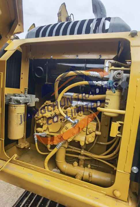 CAT 307 308C 308D 308E 312D 315D 320C 320CL 320D Used 7t Used Mini Crawler caterpillar Excavator Good Price Good Condition - Minikotró: 2 kép. CAT 307 308C 308D 308E 312D 315D 320C 320CL 320D Used 7t Used Mini Crawler caterpillar Excavator Good Price Good Condition - Minikotró: 2 kép.