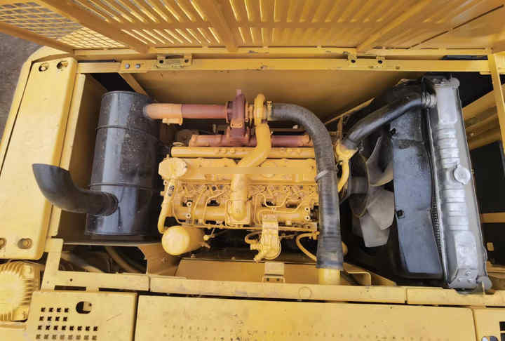 Excellent Condition Used Japan Original Caterpillar Cat 320CL for Sale - Lánctalpas kotró: 5 kép. Excellent Condition Used Japan Original Caterpillar Cat 320CL for Sale - Lánctalpas kotró: 5 kép.