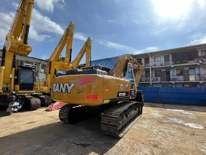 Factory Direct Sale Sany 215C Pro Excavator Machine 20ton SANY 215 SY215 SY215C SY215H Used Excavators in Shanghai - Kotrógép: 4 kép. Factory Direct Sale Sany 215C Pro Excavator Machine 20ton SANY 215 SY215 SY215C SY215H Used Excavators in Shanghai - Kotrógép: 4 kép.