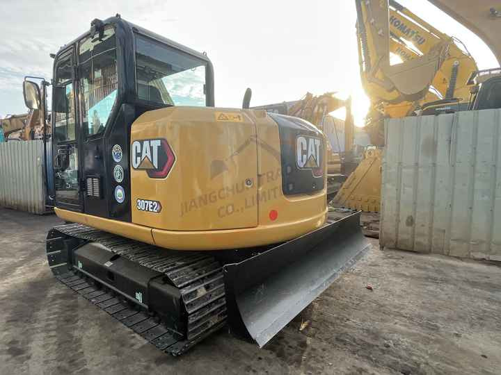 Good Price CAT 305.5E 307 308C 308D 308E 312D 315D 320C 320D Second Hand 7 Tons Used Mini Crawler Excavator For Sale - Minikotró: 2 kép. Good Price CAT 305.5E 307 308C 308D 308E 312D 315D 320C 320D Second Hand 7 Tons Used Mini Crawler Excavator For Sale - Minikotró: 2 kép.
