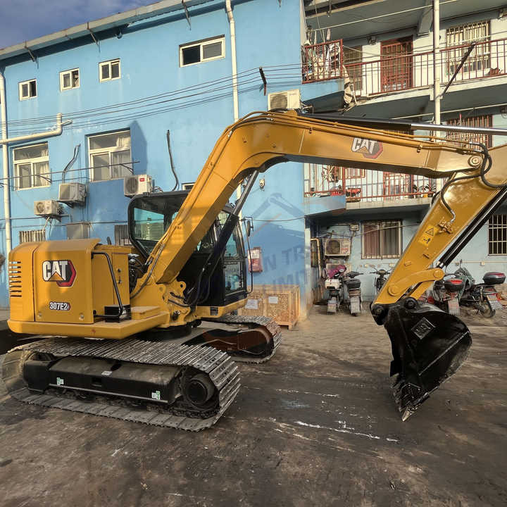Good Price CAT 305.5E 307 308C 308D 308E 312D 315D 320C 320D Second Hand 7 Tons Used Mini Crawler Excavator For Sale - Minikotró: 1 kép. Good Price CAT 305.5E 307 308C 308D 308E 312D 315D 320C 320D Second Hand 7 Tons Used Mini Crawler Excavator For Sale - Minikotró: 1 kép.