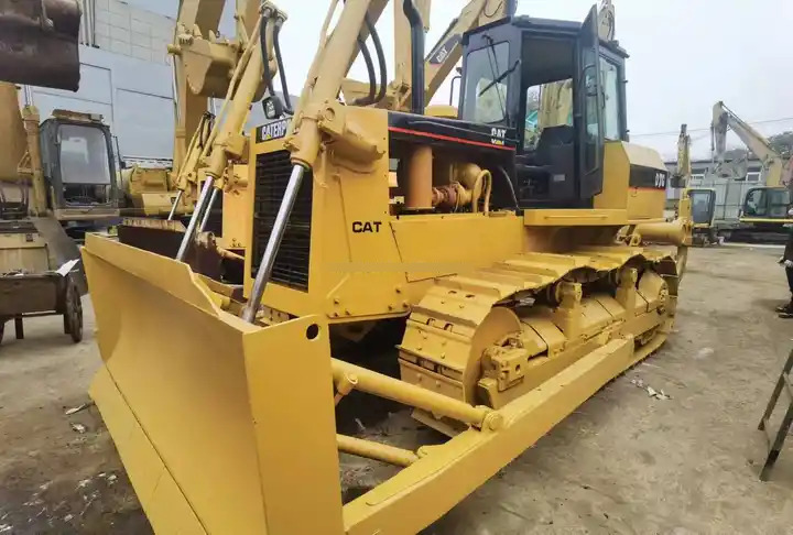 Buldózer Good Price Used Bulldozer Cat D6G Second hand Caterpillar D6G D7G D7R D8R In Stock earth-moving machinery On Sale: 6 kép. Buldózer Good Price Used Bulldozer Cat D6G Second hand Caterpillar D6G D7G D7R D8R In Stock earth-moving machinery On Sale: 6 kép.