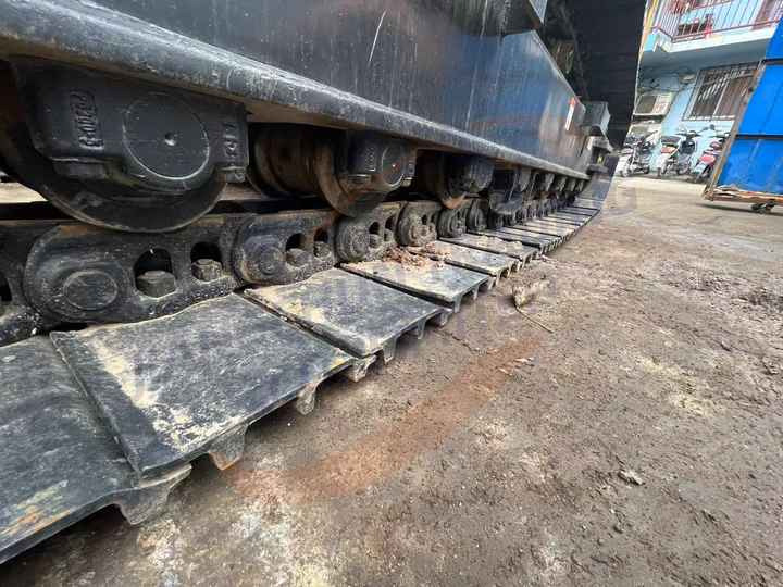 Good Price Used Sany Sy 215c Crawler Excavator in Good Condition Sany 215 Used Excavator - Kotrógép: 5 kép. Good Price Used Sany Sy 215c Crawler Excavator in Good Condition Sany 215 Used Excavator - Kotrógép: 5 kép.