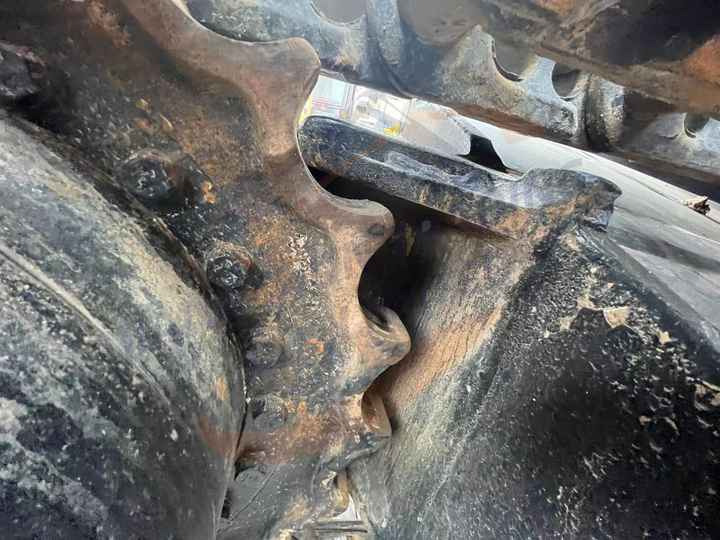 Good Price Used Sany Sy 215c Crawler Excavator in Good Condition Sany 215 used Excavator - Kotrógép: 4 kép. Good Price Used Sany Sy 215c Crawler Excavator in Good Condition Sany 215 used Excavator - Kotrógép: 4 kép.