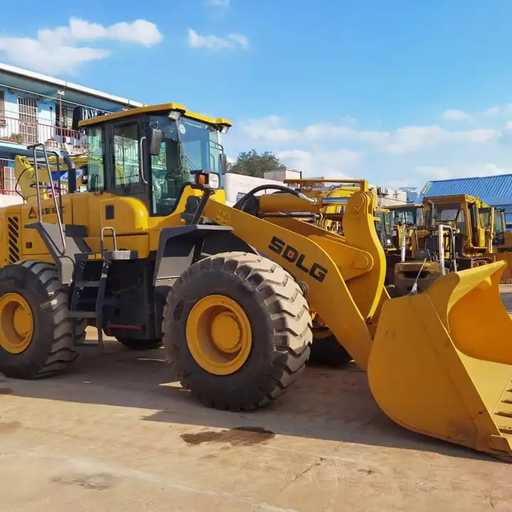 High Quality Good Price Second Hand 5 Ton Wheel Loader SDLg956l SDLg956n Sdlg Front Loader In Shanghai - Gumikerekes homlokrakodó: 1 kép. High Quality Good Price Second Hand 5 Ton Wheel Loader SDLg956l SDLg956n Sdlg Front Loader In Shanghai - Gumikerekes homlokrakodó: 1 kép.