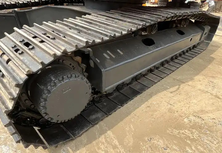 High Quality Original Korea Nice Performance Used Excavator Doosan Dx225lc,Dx225 Model For Sale 22.5ton Best Price In Shanghai - Lánctalpas kotró: 5 kép. High Quality Original Korea Nice Performance Used Excavator Doosan Dx225lc,Dx225 Model For Sale 22.5ton Best Price In Shanghai - Lánctalpas kotró: 5 kép.