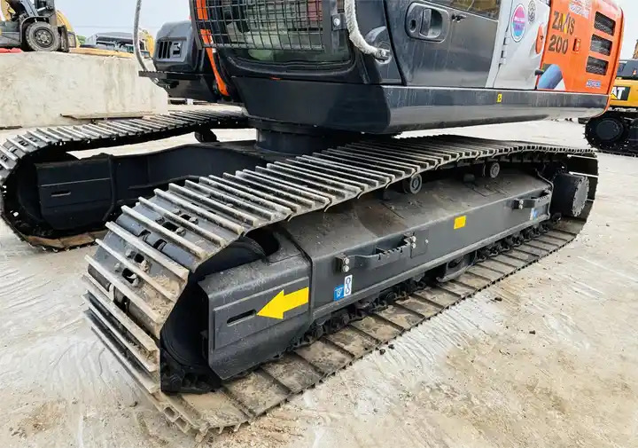 Hight Quality Japan Original 20t Excavator Hitachi Zx200-3g Zx200 Crawler Excavator With 6bg1 Engine In Shanghai - Lánctalpas kotró: 5 kép. Hight Quality Japan Original 20t Excavator Hitachi Zx200-3g Zx200 Crawler Excavator With 6bg1 Engine In Shanghai - Lánctalpas kotró: 5 kép.
