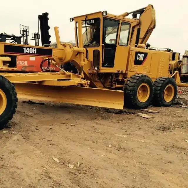 Hot sale Good Condition Original Japan Used CAT 140H Motor Grader Used 140h CAT 140H used Motor Grader - Gréder: 1 kép. Hot sale Good Condition Original Japan Used CAT 140H Motor Grader Used 140h CAT 140H used Motor Grader - Gréder: 1 kép.
