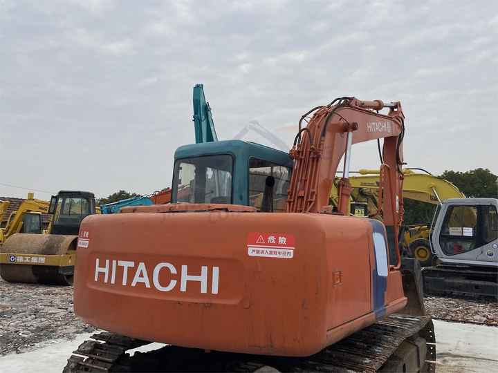 Hot sale Used Hitachi EX200-3 digger 20ton Excavator second hand excavator - Lánctalpas kotró: 4 kép. Hot sale Used Hitachi EX200-3 digger 20ton Excavator second hand excavator - Lánctalpas kotró: 4 kép.