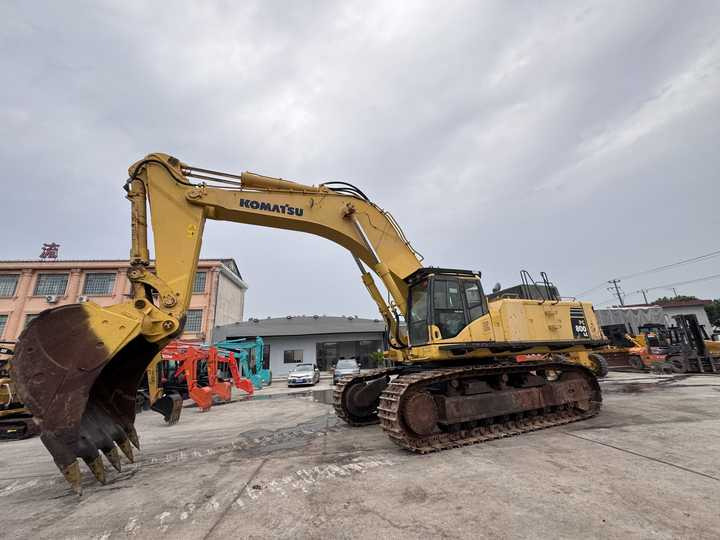 Japan Used komatsu Excavator Model PC800 PC700 PC460 Mining Excavator Excellent Condition with Good Price for Sale - Lánctalpas kotró: 3 kép. Japan Used komatsu Excavator Model PC800 PC700 PC460 Mining Excavator Excellent Condition with Good Price for Sale - Lánctalpas kotró: 3 kép.