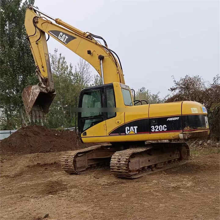 Low running hours USED CATERPILLAR CAT 320CL Hydraulic Crawler Excavator Suitable For Construction - Lánctalpas kotró: 3 kép. Low running hours USED CATERPILLAR CAT 320CL Hydraulic Crawler Excavator Suitable For Construction - Lánctalpas kotró: 3 kép.