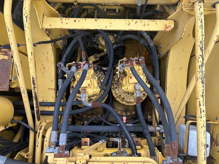 Original Japan Used komatsu Pc700 Mining Excavators PC700LC-8E0 Hevay Duty Mining Excavator - Kotrógép: 5 kép. Original Japan Used komatsu Pc700 Mining Excavators PC700LC-8E0 Hevay Duty Mining Excavator - Kotrógép: 5 kép.