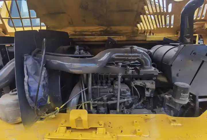 Second hand Komatsu PC60-7 excavator in good condition for sale - Lánctalpas kotró: 5 kép. Second hand Komatsu PC60-7 excavator in good condition for sale - Lánctalpas kotró: 5 kép.