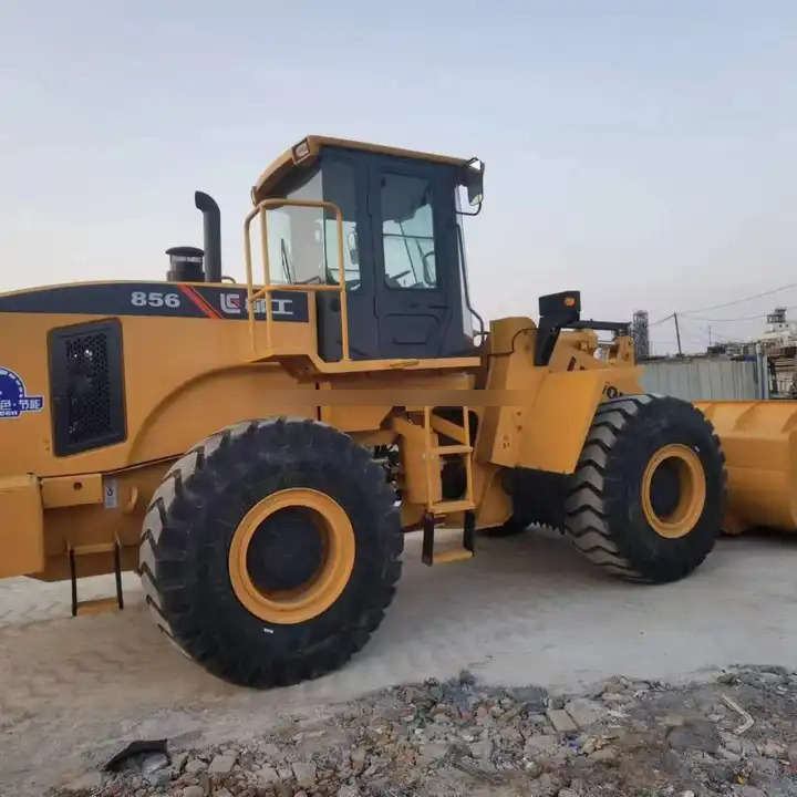 Second hand LiuGong wheel loader LG856 China made Liugong LG856 , hot sale new construction machinery 5 Ton Wheel L - Gumikerekes homlokrakodó: 1 kép. Second hand LiuGong wheel loader LG856 China made Liugong LG856 , hot sale new construction machinery 5 Ton Wheel L - Gumikerekes homlokrakodó: 1 kép.