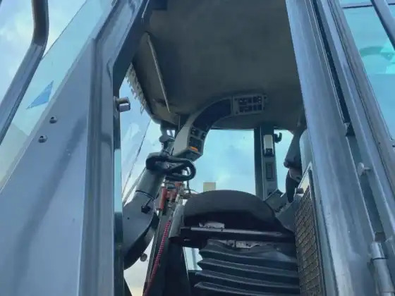 Secondhand Caterpillar 966h 966 Cat966h Wheel Loader Used Caterpillar 966h 966 Cat966h Wheel Loader - Gumikerekes homlokrakodó: 3 kép. Secondhand Caterpillar 966h 966 Cat966h Wheel Loader Used Caterpillar 966h 966 Cat966h Wheel Loader - Gumikerekes homlokrakodó: 3 kép.