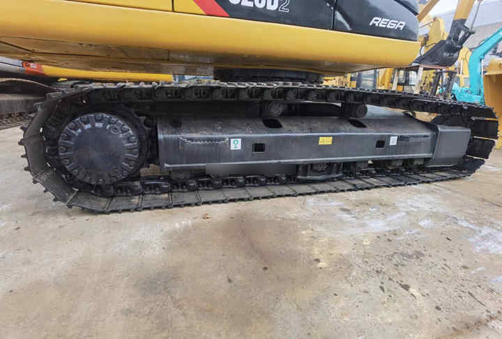 Used 320d Excavator 320d2 Excavator Cat 320dl Excavator Cat 330d Excavator used/secondhand/old original Cat - Lánctalpas kotró: 5 kép. Used 320d Excavator 320d2 Excavator Cat 320dl Excavator Cat 330d Excavator used/secondhand/old original Cat - Lánctalpas kotró: 5 kép.